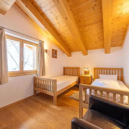 Enchanteur Chalet